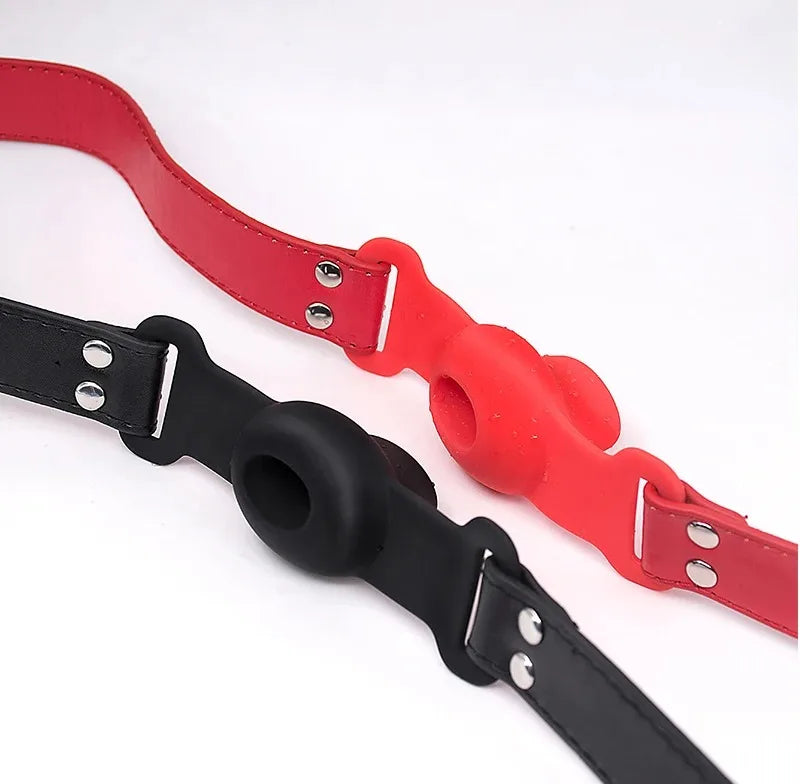 Silicone Ball Gag BDSM Adult Toy, Hollow Design Drooling Gag with Leather Straps, Ring Gag BDSM Bondage Gear for Men Women