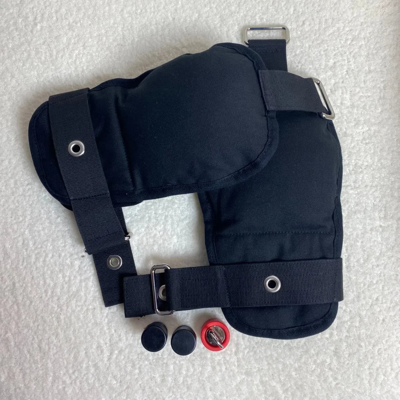 Bondage Mittens BDSM Soft Padded Gloves Wrist Restraint Strap Slave Harness Punishment Sex Game Black Color