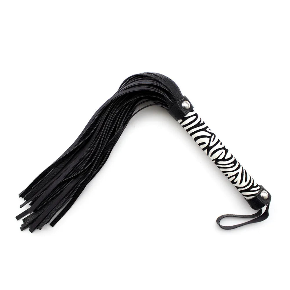 Slave Spanking Leather Cockring Flogger Braid Tails of Sex Toys Sexy Couples Flirt Games for Men Women Fetish Bdsm Bondage Whip