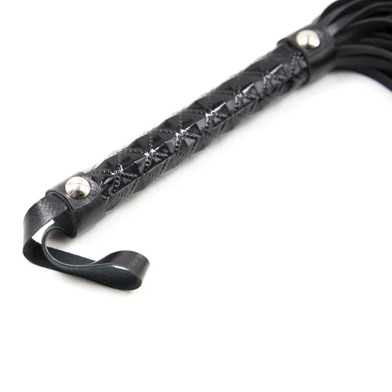 BDSM Kits Slave Whip With Diamond Pattern Handle Lash Flogger Spanking Adult Products Blindfold Sex Toys For Women Erotic Games